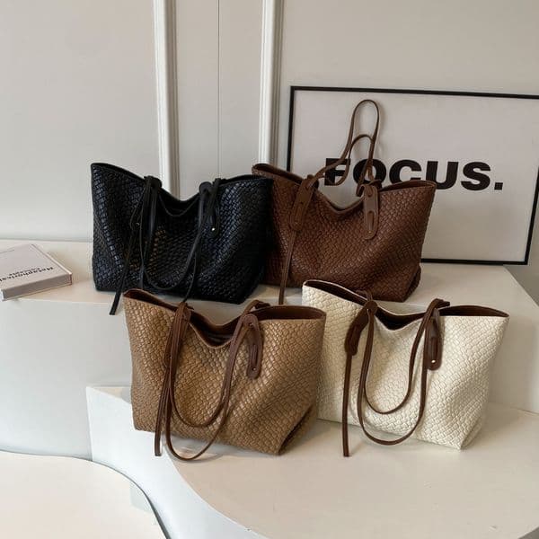 New Cross-border Large-capacity Woven Bag Women's Retro Versatile Shoulder Underarm Bag Portable Tote Bag
