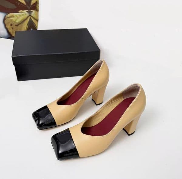 Brand Master latest designs women high-heeled shoes, chunky heels, square toe, lambskin and patent leather upper, genuine leather sole, with buckle