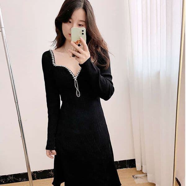2026 Autumn New Designer Heavy duty Embroidered X21 Crystal Decorative Low Neck Waist Long Sleeve Knitted Dress