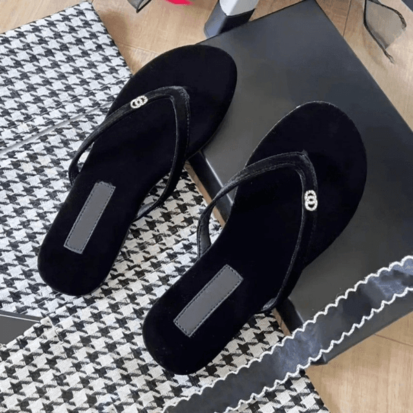 Luxury Designer Womens Slipper Sandals Shoe Slide Summer fashion Wide flat flip-flops classic printed letter sandals size 35-42