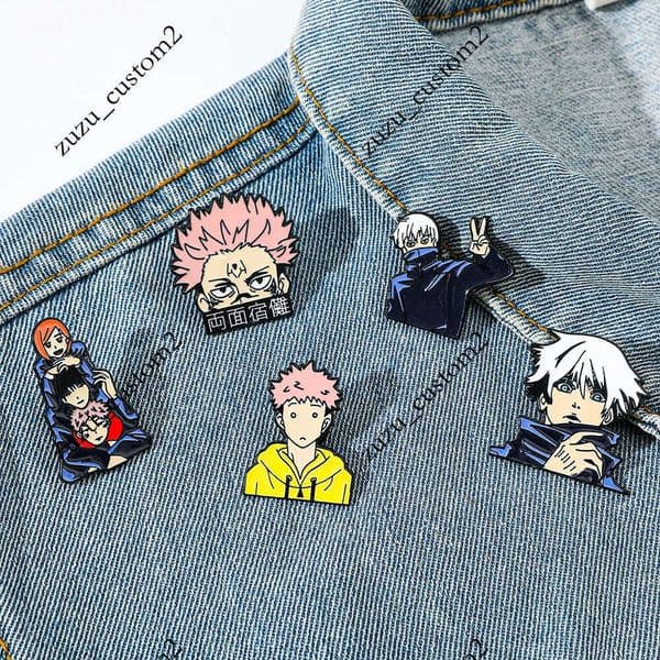Halloween brooch badge horror scary gothic game movie film science fiction animal enamel pin Cute Anime Movies Games Hard Enamel Pins Metal Cartoon A063