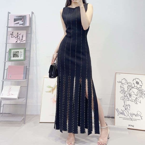 High end designer women's clothing French niche B15 elegant knitted sleeveless black skirt with round neck waist and slimming effect