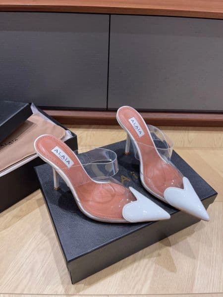 Heart-shaped Pointed Toe Women Shoes Le Coeur Women Pumps Sexy Patent Leather Mules Sandals PVC Strappy High Heels Party Dress Lady Walking EU35-42