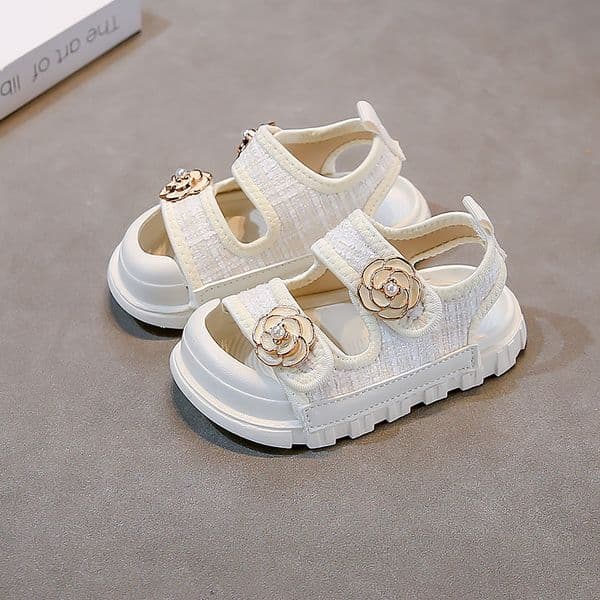 Kids Sandals Cute Girls Beach Sandals Flower Decor Non-Slip Slides Comfortable Casual Summer Shoes for Toddlers Kids Free shipping