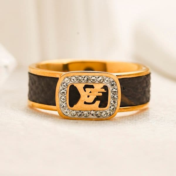 Designer Ring Stainless Steel Rings Fashion Ring for Womens Fashion Wedding Jewelry High Qaulity