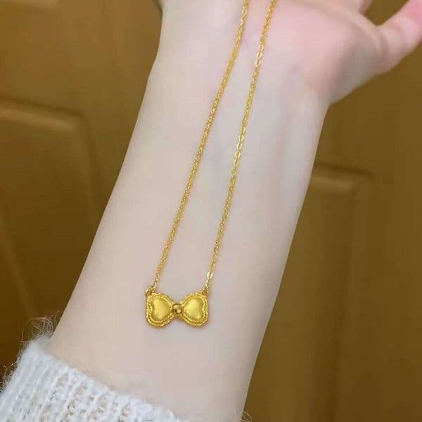 Traditional Silk Bow Necklace Women, Heart Pendant, Light Luxury Niche Design, Versatile Collarbone Chain, Gift for Girlfriend
