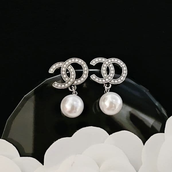 Brand Designer Earrings Letter Dangle Earring Luxury Hoop Earring Jewelry Women Accessories Lovers Gift