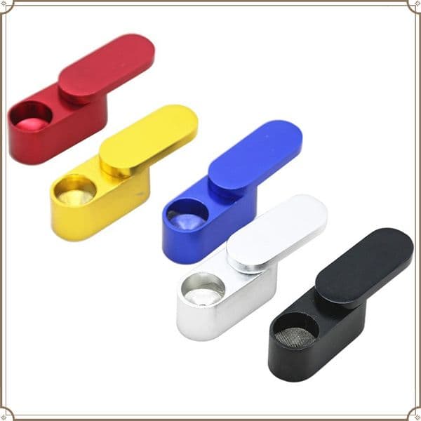Wholesale colorful Mini Metal small tobacco pipe portable Smoking Accessories