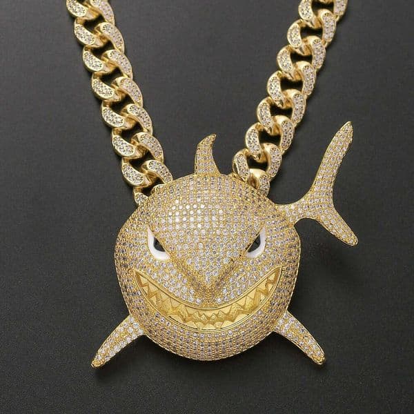 Amazon's best-selling European and American style 6ix9ine large shark pendant with micro-inlaid zircon, exaggerated hip-hop necklace for men
