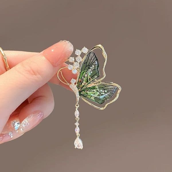 Emerald with High-end Feel from The Wizard of Oz, Semi-transparent Insect Tassel Butterfly Brooch Cheongsam Collar, Unique Style for Women