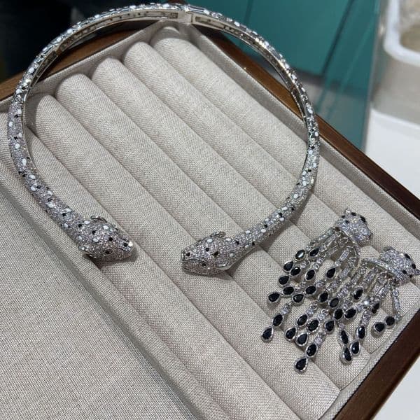 Necklace High-End CNC Zircon Spotted Head Necklace And Leopard Tassel Earrings With Diamond Inlay Light Luxury Design