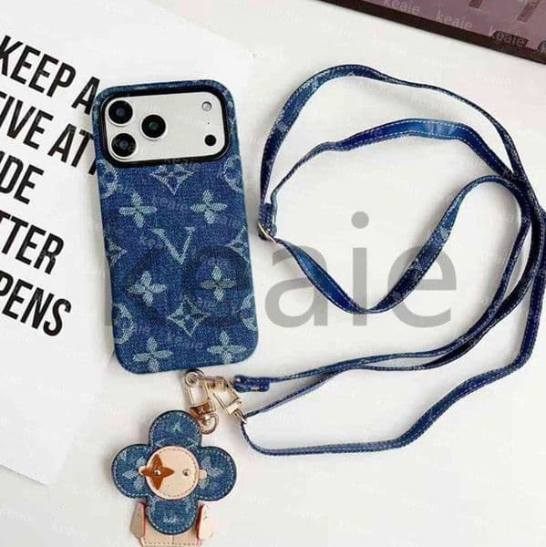bracelet Phone Case 17 Pro Max Luxury handbag Cross woman Phones Cases for 16 15 14 13 12 ProMax Leather Cases Designer Chain Phones Cover Card Holder Coin Wallet a01