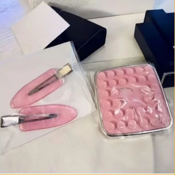 Designer Luxurious 2pcs/set hair clips European American style duckbill clip Pink Phone Holder Bidirectional Mobile Phone Suction Cup Mount Madam Hair Clip Gift