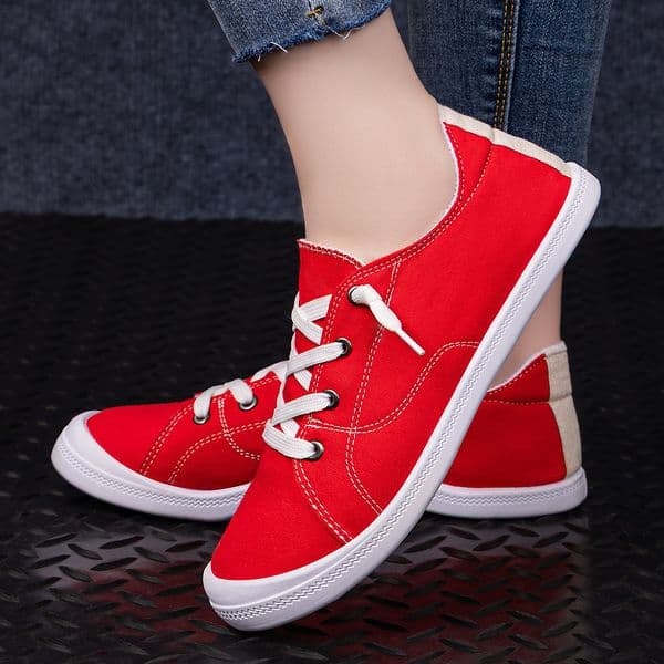 Large Size Spring Lightweight Canvas Soft Sole Flat Casual Women's Slip-On Shoes