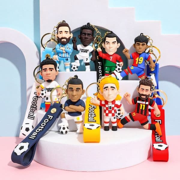 Keychains Lanyards Football Star Ronaldo Figure Keychain Jewelry Bag Pendent Keyring Collection Doll Car Ornaments Key Accessories Souvenirs Gifts W260519
