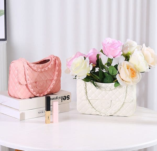 Designer shape home tabletop personalized solid color chain bag dry wer basket decoration vase white black pink
