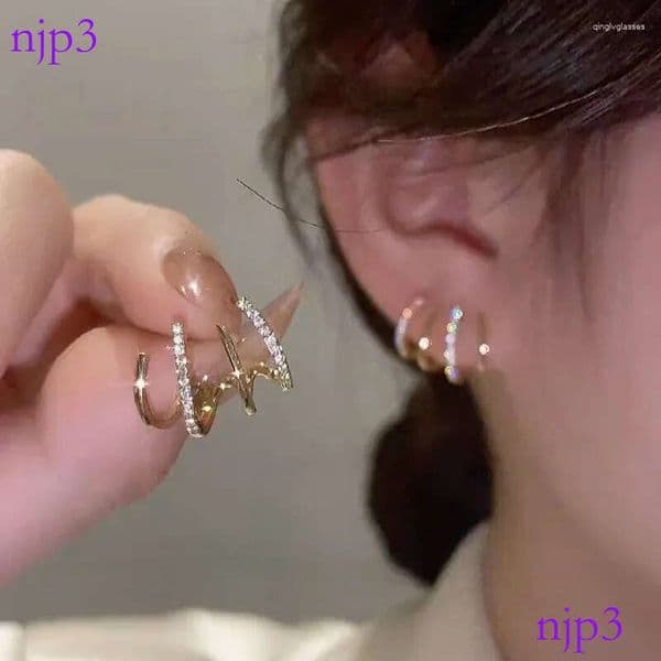 Stud Earrings Fashion Shiny Four Claws Triple Sier Needle Anti Allergy Ear Ring For Women Elegant Party Jewelry