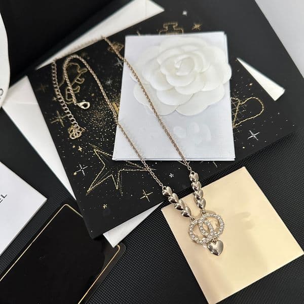 Brass Necklace Crystal Rhinestone Pearl Chains Women Jewelry Designer Wedding Jewelry Love Gifts