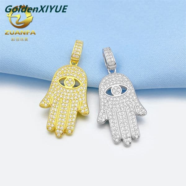 INS-style S925 silver pendant with moissanite in the shape of a palm hip-hop style can be worn as a necklace