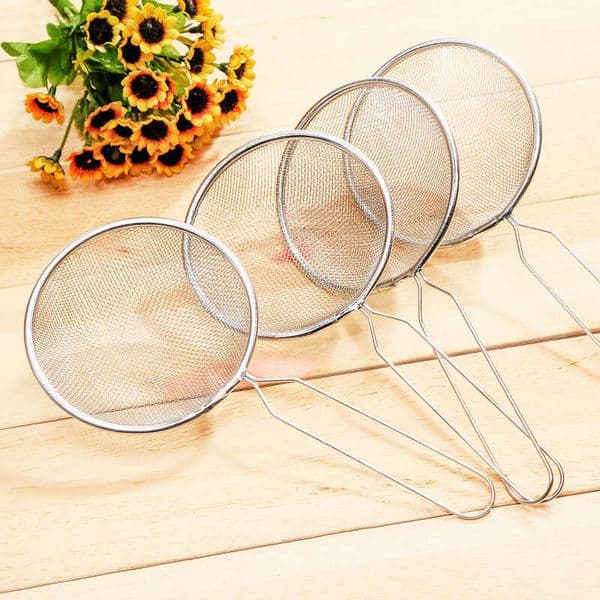 Practical kitchen strainer, residue skimmer, street vendor supply, hot pot oil filter, 10cm
