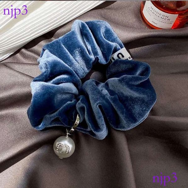 Fashion Designer Simple Veet Pearl Scrunchies Headbands Diamond-encrusted large bowel hairband girl Hair Bands Ponytail Accessories 8style