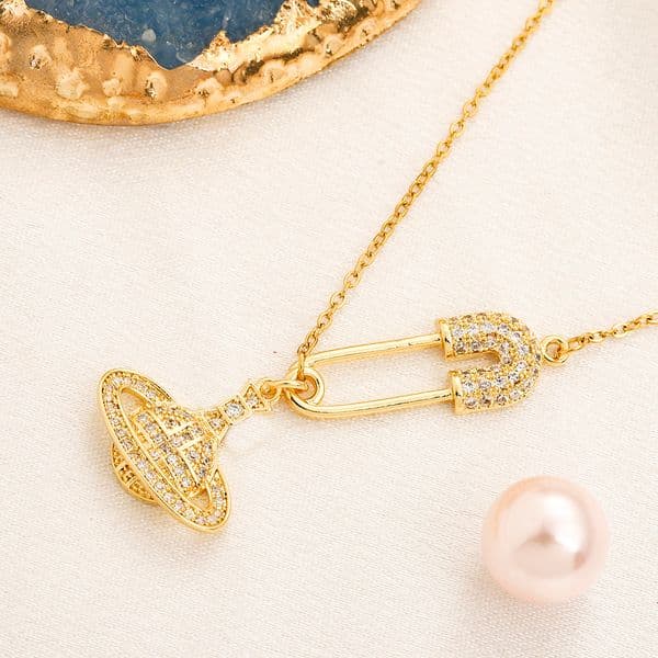 12style Newest Classic Designer Charm Brand Necklace For Women Titanium Stainless Steel Cute Sweet Necklaces Jewelry Women Wedding Christm Gifts
