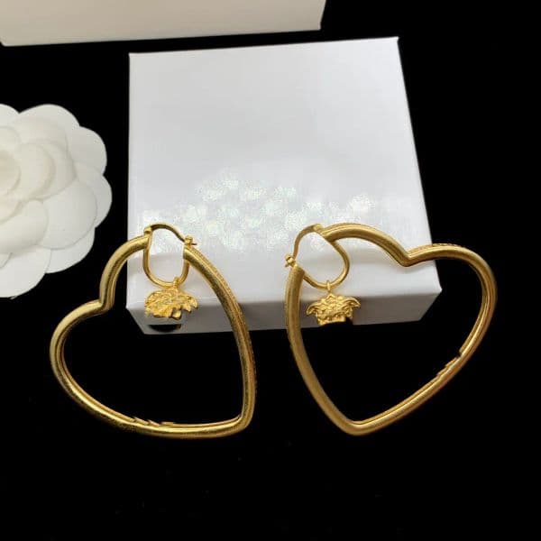 earrings designer for women large luxury gold studs classic crystal gold plated V letter jewelry engagement accessories
