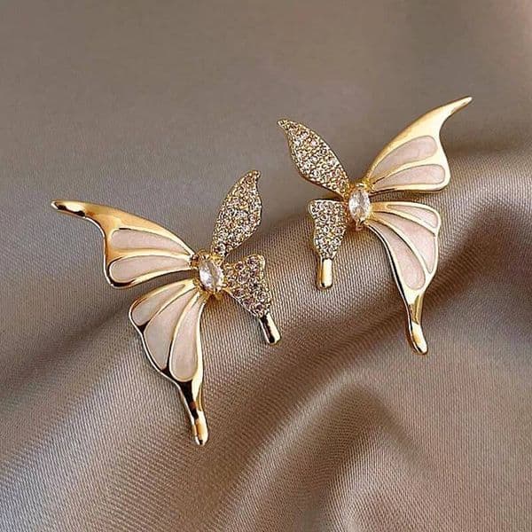 Fashion Cute Butterfly Stud for Women White Enamel Oil Crystal Wings Earrings Party Sweet Golden Color Metal Jewelry