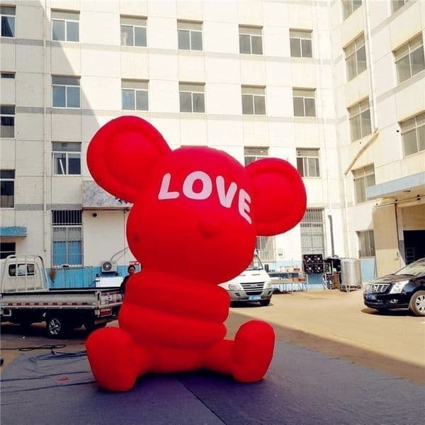 Factory Price Red Inflatable Balloon Love Bear with Light for Wedding Party Music Park Decoration