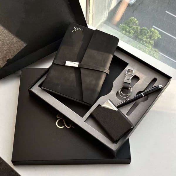 RoiW notebook set includes notebook, pen, keychain, card holder, minimalist high-end business gift