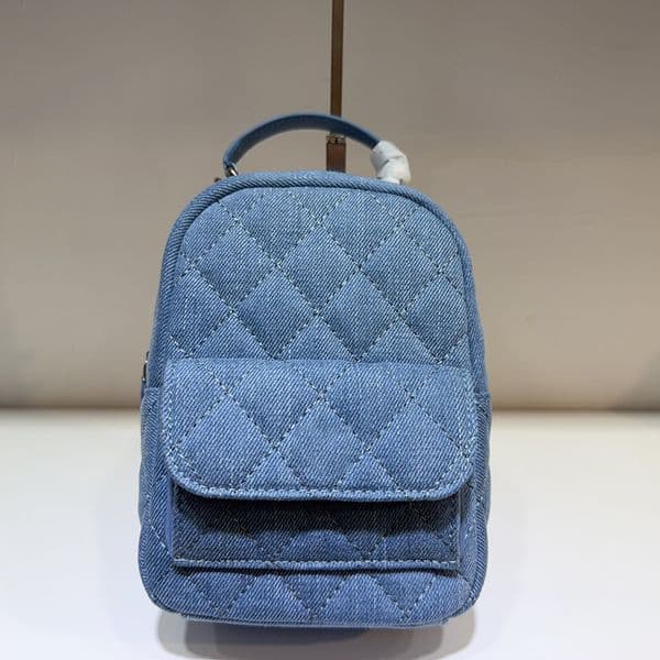 Lady Diamond Pattern Quilted Denim Mini Backpack Bag With Gold Matelasse Chain Crossbody Handbag Top Handle Clutch Zipper Girls School Bag 12.5x19x7cm