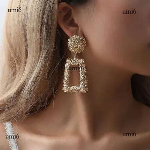 Big Vintage stud For Women Color Golden Geometric Statement Earrings Metal Earing Hanging Trend Jewelry