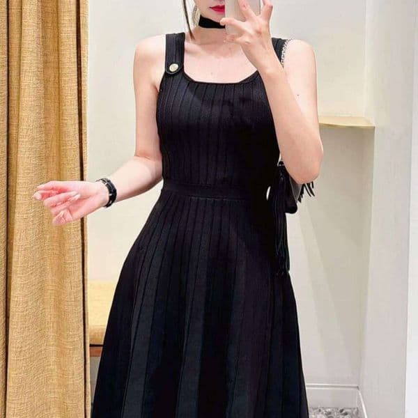 2026 summer designer French fashion women's slim fit black lace up long q26 knit dress