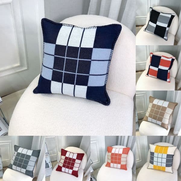 Designer Brand Cashmere Cushion Letter Pillow Case Light Luxury Sleeping Sofa Pillows
