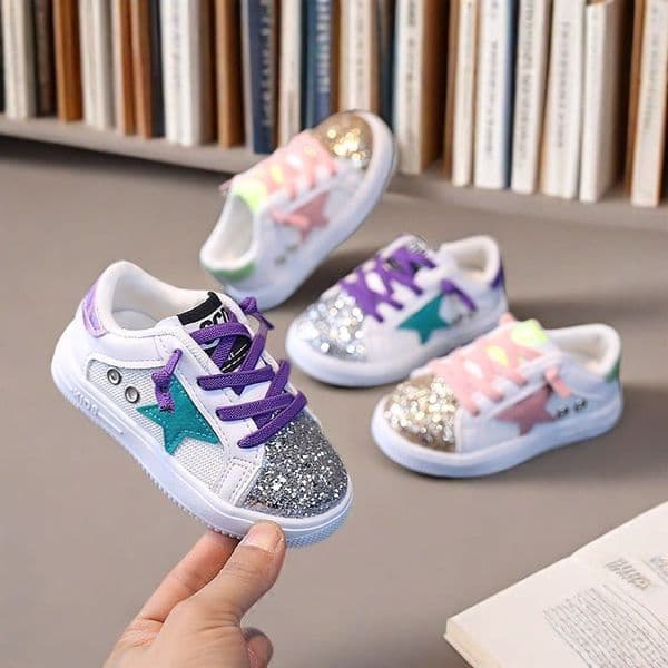 Children's Star Sequin Sneakers for Boys Girls Breathable Non-slip Kids Casual Board Shoes Fashion Sparkle Sneakers for Toddler to Big Kids School Outdoor
