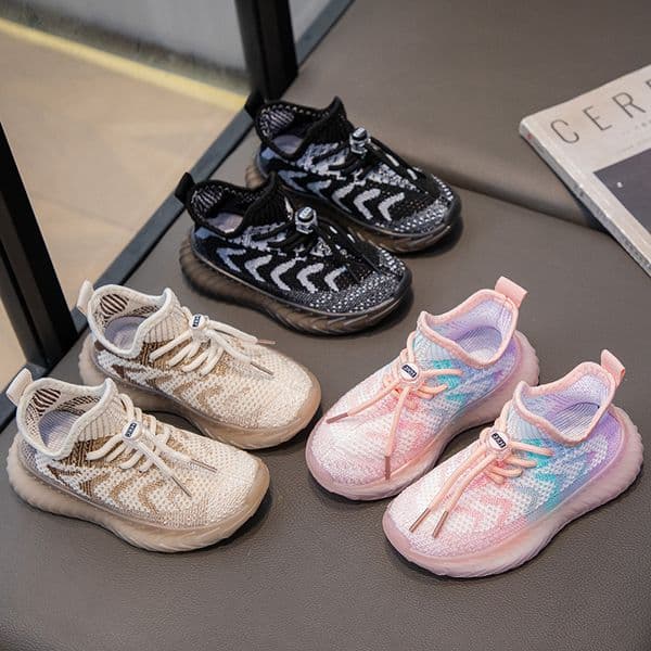 Kids Sneakers Fashion Boys Girls Toddler Big Kids Comfortable running School Shoes Breathable Mesh Soft Sole Durable Casual Walking Shoes Free shipping