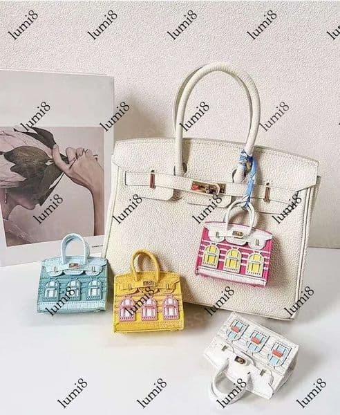 Designer charm Lanyards Tiny House Leather Mini Keychains charms bag Keyring Decorate Purse Pendant Keychain Accessories