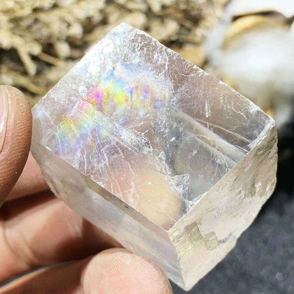 Natural Translucent Calcite Mineral Specimen Office Desktop Fragrance Expansion Stone Home Decor Raw Crystal