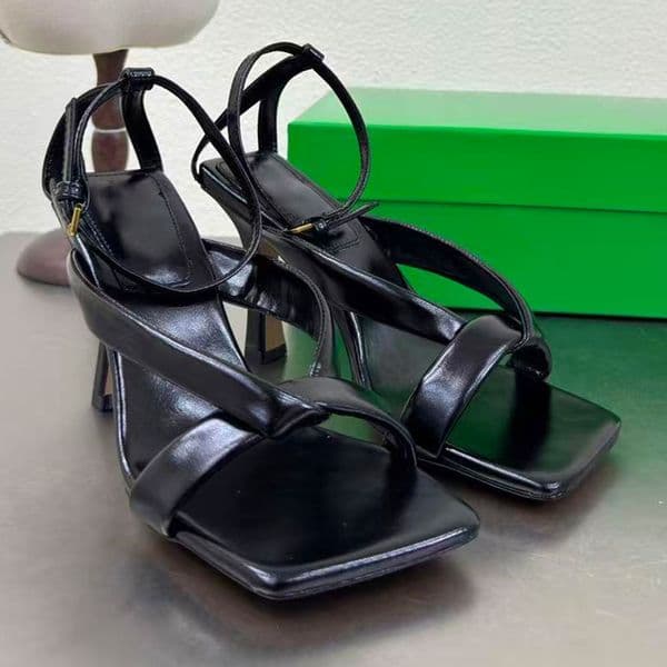New Womens Riva Strap Sandal designer sandals Black Leather Ankle strap sandal Summer Luxury Heel Sandals Lambskin Lining heel height 9cm size 35 42