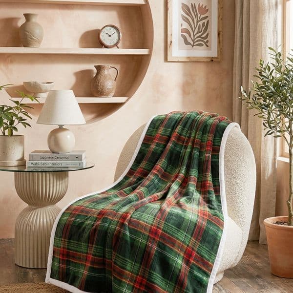 Green Red Plaid Tartan Sherpa Throw Blanket, Ultra Soft Cozy Warm Fluffy Plush Blanket for Sofa Bed Couch