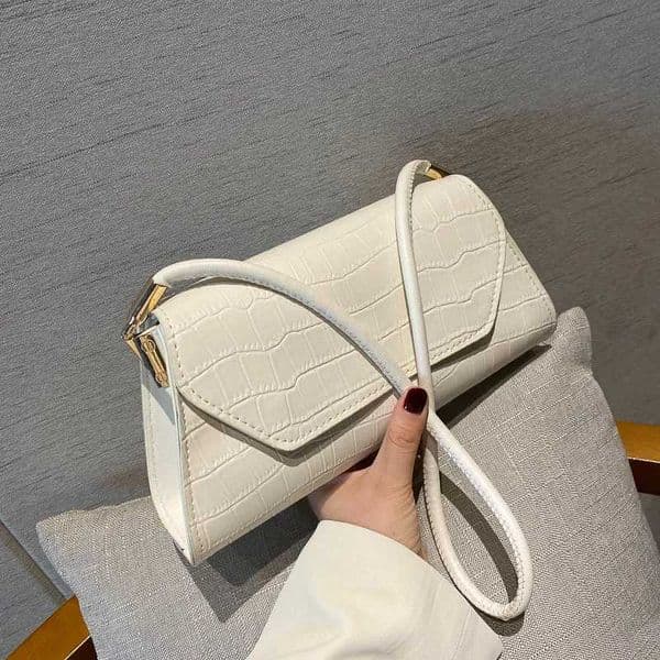 Womens Handbag 2025 New Korean Style Fashionable Shoulder Bag Popular Versatile Casual Crossbody Bags H260417