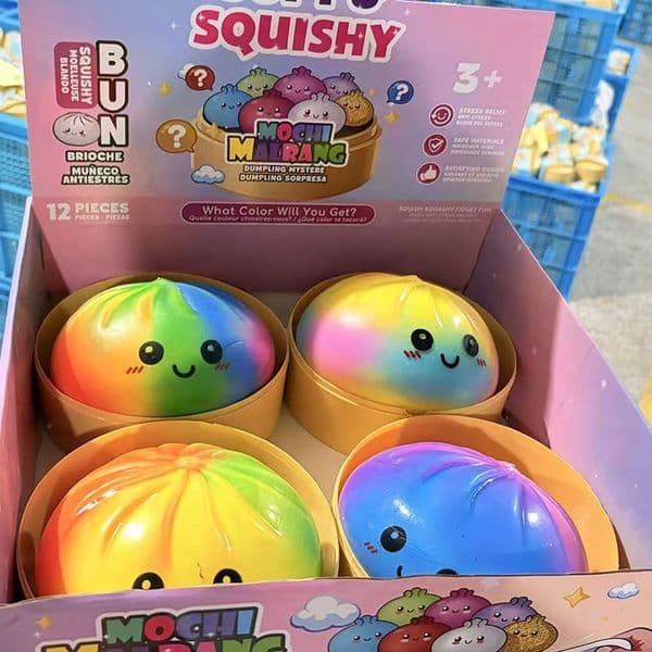 DHL/UPS/FEDEX 15cm Rainbow Color Bun Stress Relief Pinching Music Soft Rubber Release Hand Pinching Toy Wholesale Toy Steamer Bun