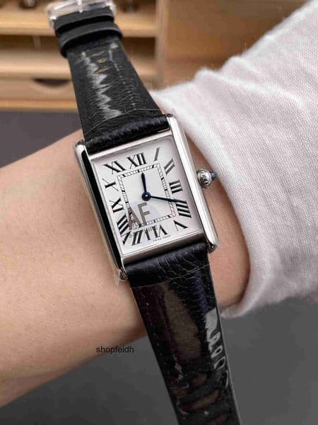 Top quality tanks watch watches watch women designer mens watch super clone watch swiss quartz movement sapphire crystal glass leather strap 22mm with box B5Z7