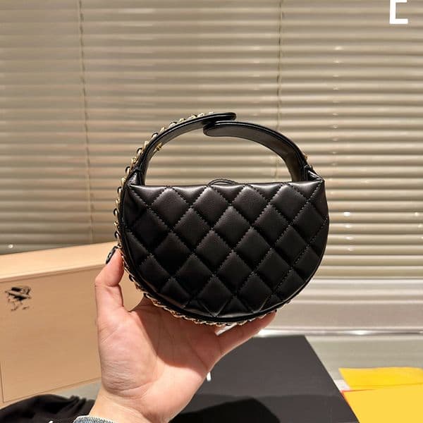 Luxury Ladies Classic Mini Makeup Bag 16cm Storage Bags Leather Diamond Plaid Gold Hardware Metal Princess Bags Coin Purse Fashion Card Holder Sacoche Designer