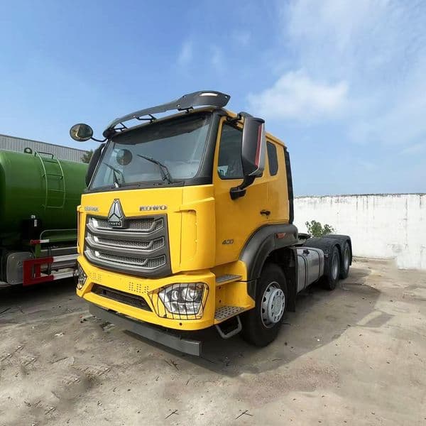 SINOTRUCK HOWO NX Tractor Head 371 Drive Cross-regional Transfer of Combine Harvesters Tractors and Semi-trailer Tractor Units