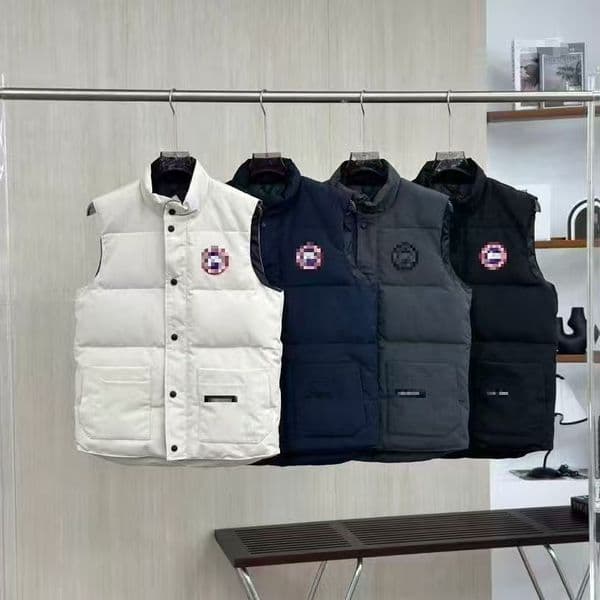 Winter gilet mens vest designer down jacket luxury woman feather filled material coat embroidered badge body warmer outerwear full label jackets bodywarmer coats