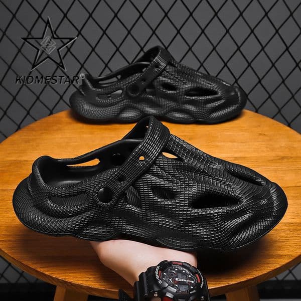 2025 Designer Summer New Men's Luxurious Outdoor Sports Sandals - Foot-fitting Waterproof Shoes For Leisure Beach Hollowed-out Hole Shoes Slippers