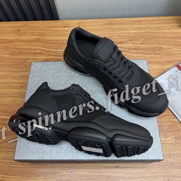 New Designer Sports Shoes Fashionable Men's Running Shoes Casual Outdoor Sneakers for men 35400