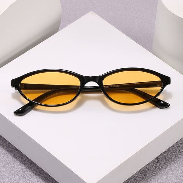 2026 New Cross-Border Model Small Frame Oval Cat Eye European and American Style Unique Plain Lens Popular Export Sunglasses 2540