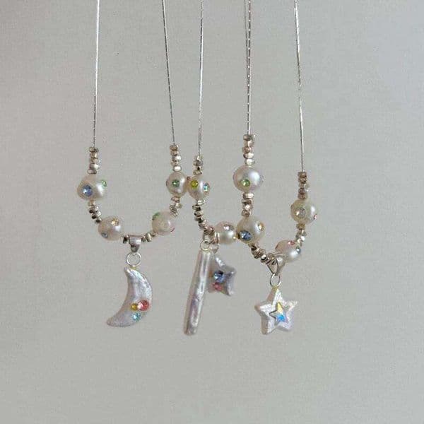 Aesthetic Colorful Rhinestone Star Pendant Silver Color Pearl Necklace for Women Beaded Neck Chain Y2K Jewelry Accessories